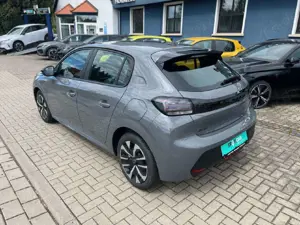 Peugeot 208 208 Active +Navi über App+SHZ+LED+PDC Bild 4