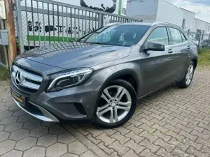 Mercedes-Benz GLA 220 GLA Klasse GLA 220 CDI / d 4Matic / Kam / TW