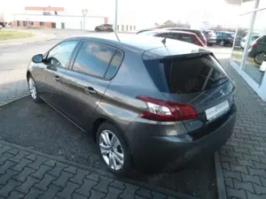 Peugeot 308 Active PureTech 130 SHZ Bild 3