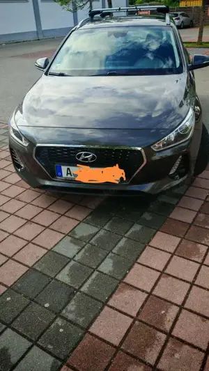 Hyundai i30 i30 Kombi 1.6 CRDI Trend Bild 3