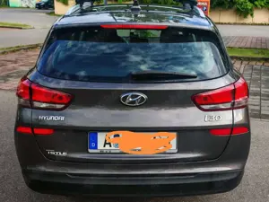 Hyundai i30 i30 Kombi 1.6 CRDI Trend Bild 5
