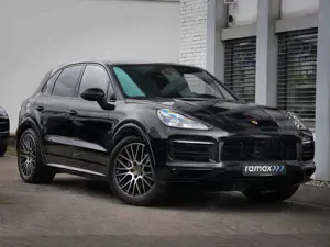 Porsche Cayenne E-Hybrid SPORTDESIGN-HINTERACHSL.-PDCC-HUD-VOLL