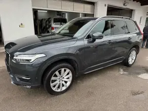 Volvo XC90 D5 AWD Geartronic Momentum TOP Zustand