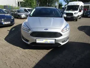 Ford Focus Business Turnier,Klima,8x Airbag,AHK abn.,E-Fenst