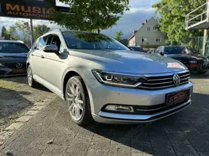 Volkswagen Passat Variant Comfortline/Navigation/Xenon/AHK Bild 4