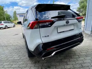 Toyota RAV 4 RAV4 Plug-in-Hybrid RAV 4 GR SPORT Bild 4