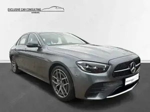 Mercedes-Benz E 200 AMG Line *Pano *360° *Keyless *Headup