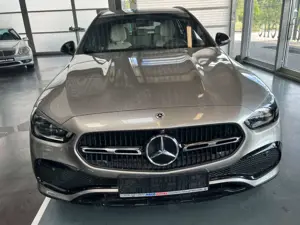 Mercedes-Benz C 220 d 4Matic T All Terrain Bild 2