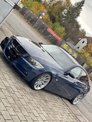 BMW 320 320i