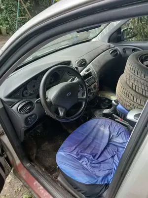 Ford Focus Focus Turnier Bild 4