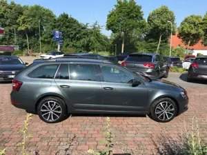 Skoda Octavia Combi Soleil*Automatik*Kamera*Sitzhz* Bild 4