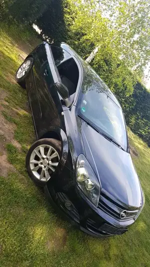 Opel Astra Sport