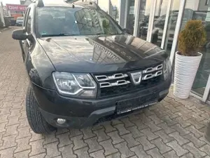 Dacia Duster I Laureate 4x2 Bild 2