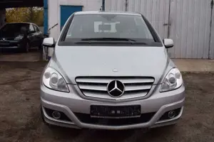 Mercedes-Benz B 180 B -Klasse B 180 Automatik