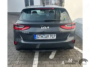 Kia Ceed / cee'd Vision 1.6 CRDi Mild Hybrid  Komfort-Plus+Rückfahr Bild 5