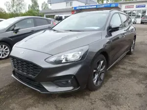 Ford Focus ST-Line Turnier HYBRID Winterpaket+PDC v+h*NAVI