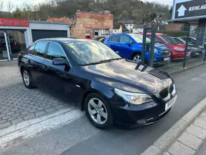 BMW 525 E60 525d NAVI*PDC*TEMPO*AHK* Bild 2