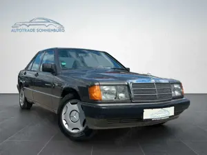 Mercedes-Benz 190 E 1.8 /Schiebedach/1. HAND!