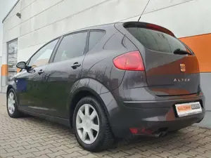 SEAT Altea Stylance/Style 2.0 FSI Klimaauto KEIN TÜV Bild 2