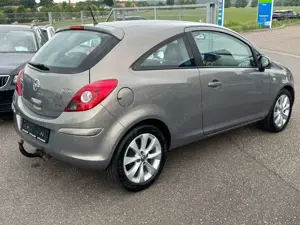 Opel Corsa D Energy TÜV/HU/NEU Bild 3