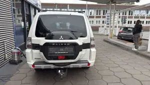 Mitsubishi Pajero 3.2 DI-D Top (5-trg.) Bild 5