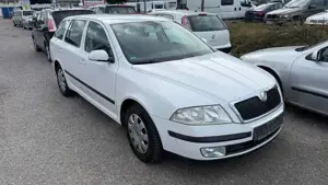 Skoda Octavia Combi Ambiente,AHK,Automatik DSG, Navi