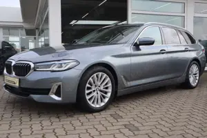 BMW 530 d Touring/Head-Up/HK/HiFi/DAB/WLAN/Standhzg. Bild 1