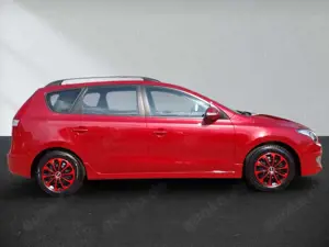 Hyundai i30 1.4 Classic Bild 3