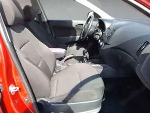 Hyundai i30 1.4 Classic Bild 4