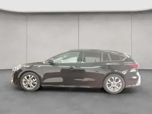 Ford Focus Turnier 1.0 EcoBoost Hybrid ST-LINE Bild 2