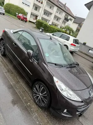 Peugeot 207 CC 120 VTi Urban Move Bild 5