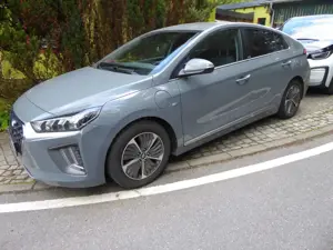 Hyundai IONIQ Style Plug-In Hybrid,LED,Navi, Infinity,DAB