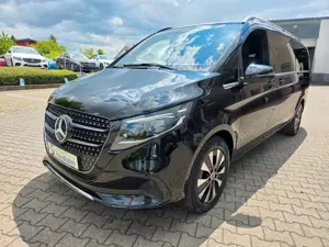 Mercedes-Benz V 300 d AVANTGARDE extralang 8-Sitzer/ Kamera