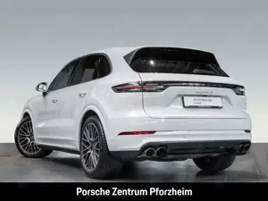 Porsche Cayenne S BOSE Panorama LED-Matrix Surround-View Bild 3