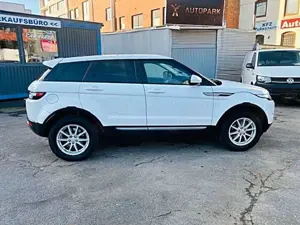 Land Rover Range Rover Evoque 2.2 TD4 Pure Bild 2