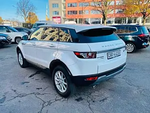 Land Rover Range Rover Evoque 2.2 TD4 Pure Bild 5
