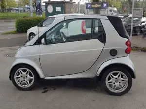 smart forTwo CABRIO  CDI Basis + SOUNDANLAGE