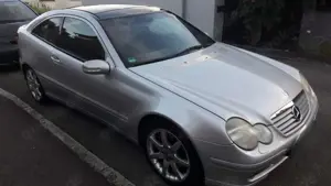Mercedes-Benz C 230 Coupé