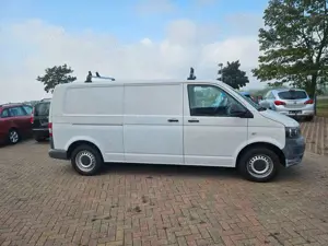Volkswagen T5 Transporter Kasten lang Bild 4