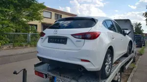 Mazda 3 2.0 SKY-G 120 Exclusive-Line.60000 KM