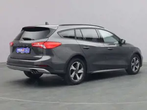 Ford Focus Turnier Active 125PS/Komfort+Winter-P./PDC Bild 4