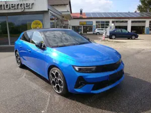 Opel Astra Lim. 5-trg. GS Line Bild 4