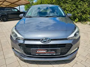 Hyundai i20 blue Trend