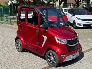 Others Others Elazzy 45 km/h 4 Rad Kabinenfahrzeug Roller  L6e