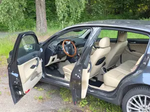 Alfa Romeo 147 147 2.0 Twin Spark Distinctive Bild 3