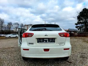 Mitsubishi Lancer 1.6 MIVEC ClearTec.72000 KM Bild 2