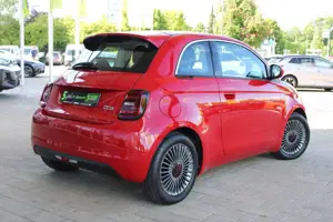 Fiat 500e RED - 42 kWh Navi, Klimaautomatik, DAB, LED Bild 3