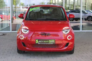 Fiat 500e RED - 42 kWh Navi, Klimaautomatik, DAB, LED Bild 4