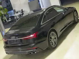 Audi S6 TDI 3.0V6 SCR quattro tiptronic Navi DAB LM20 Bild 3