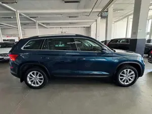 Skoda Kodiaq 2.0 TDI DSG STYLE VIRTUAL ACC MEMORY AHK Bild 5